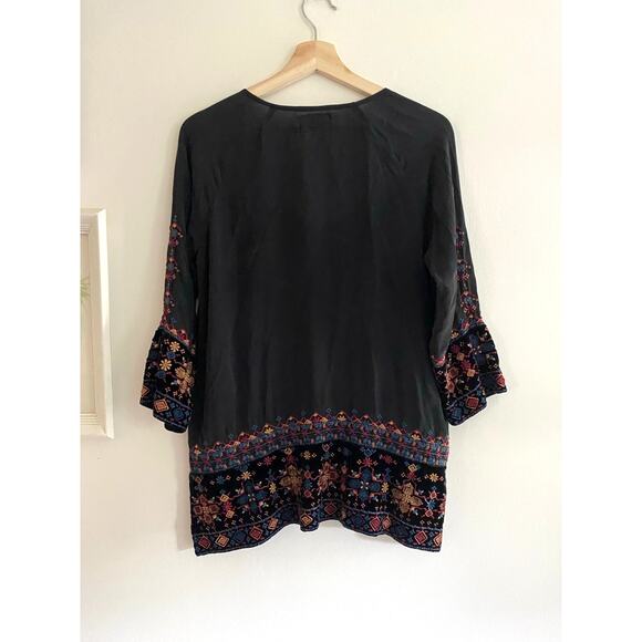 JOHNNY WAS Vika Black Velvet Embroidered Peasant Blouse Tunic Size Small - Picture 5 of 6